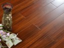 国泽多层实木地板，让您的家居生活更加舒心！