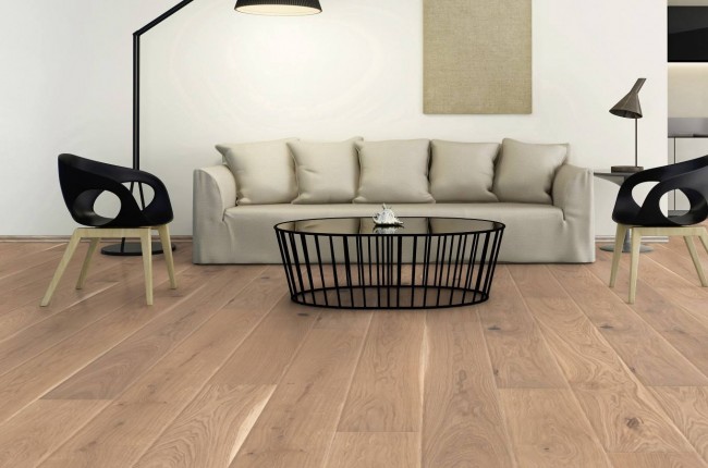 实木复合地板的保养和日常维护